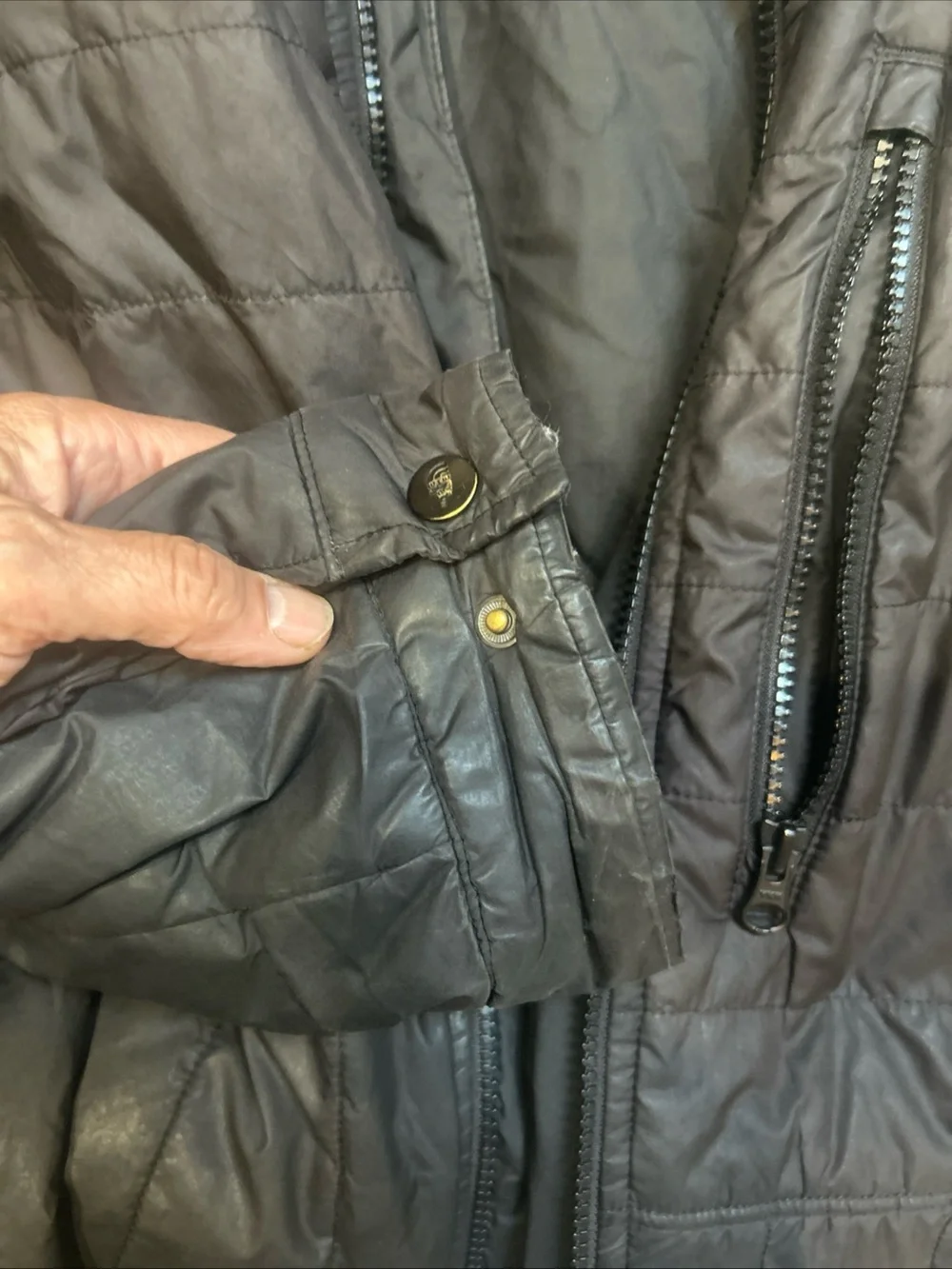 North Face mens Chase Heatseeker Insulated Jacket XL BLACK PUFFER FALL Winter.